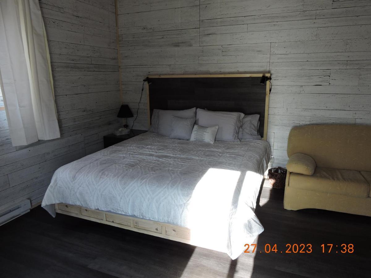 Gite Passion Et Tendresse B&B Shefford Eksteriør bilde