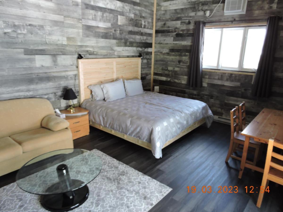 Gite Passion Et Tendresse B&B Shefford Eksteriør bilde