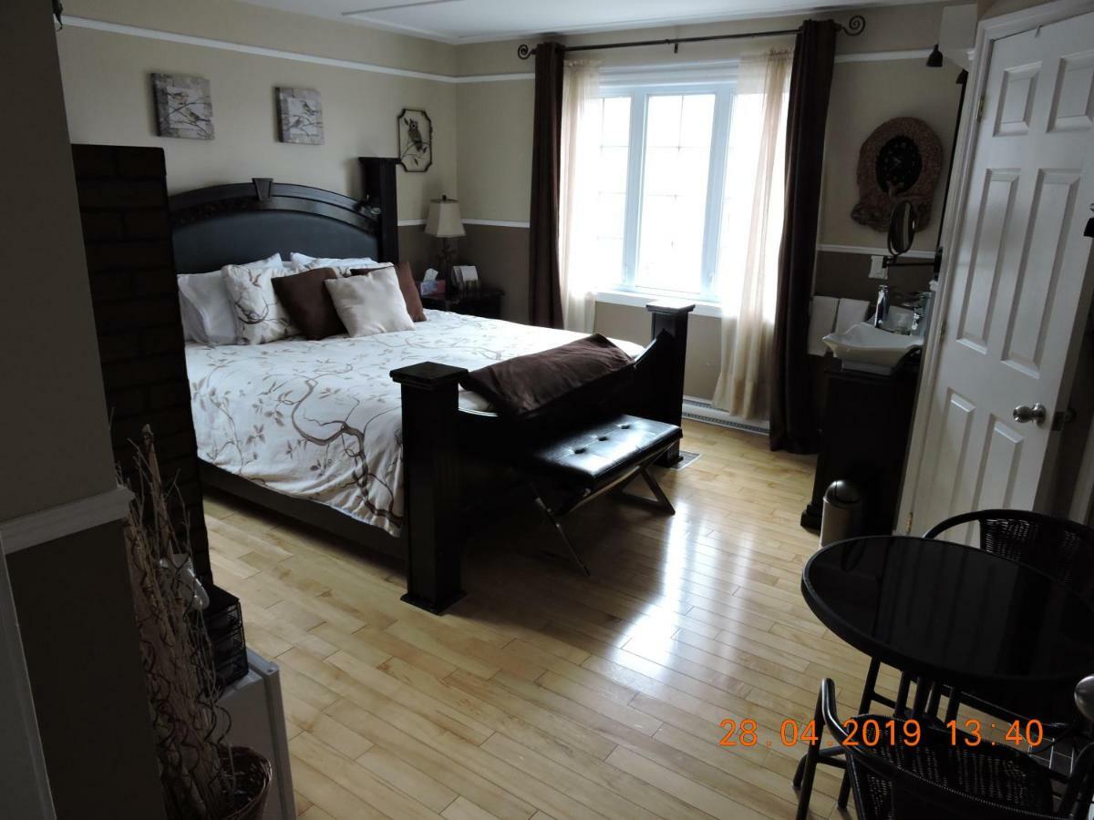 Gite Passion Et Tendresse B&B Shefford Eksteriør bilde
